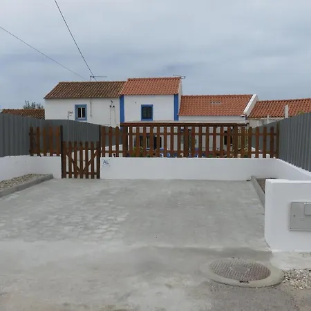 Lejlighed House With 2 Bedrooms In Assafora, Sao Joao Das Lampas, With Enclosed Garden ... São João das Lampas