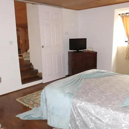 House With 2 Bedrooms In Assafora, Sao Joao Das Lampas, With Enclosed Garden ... São João das Lampas